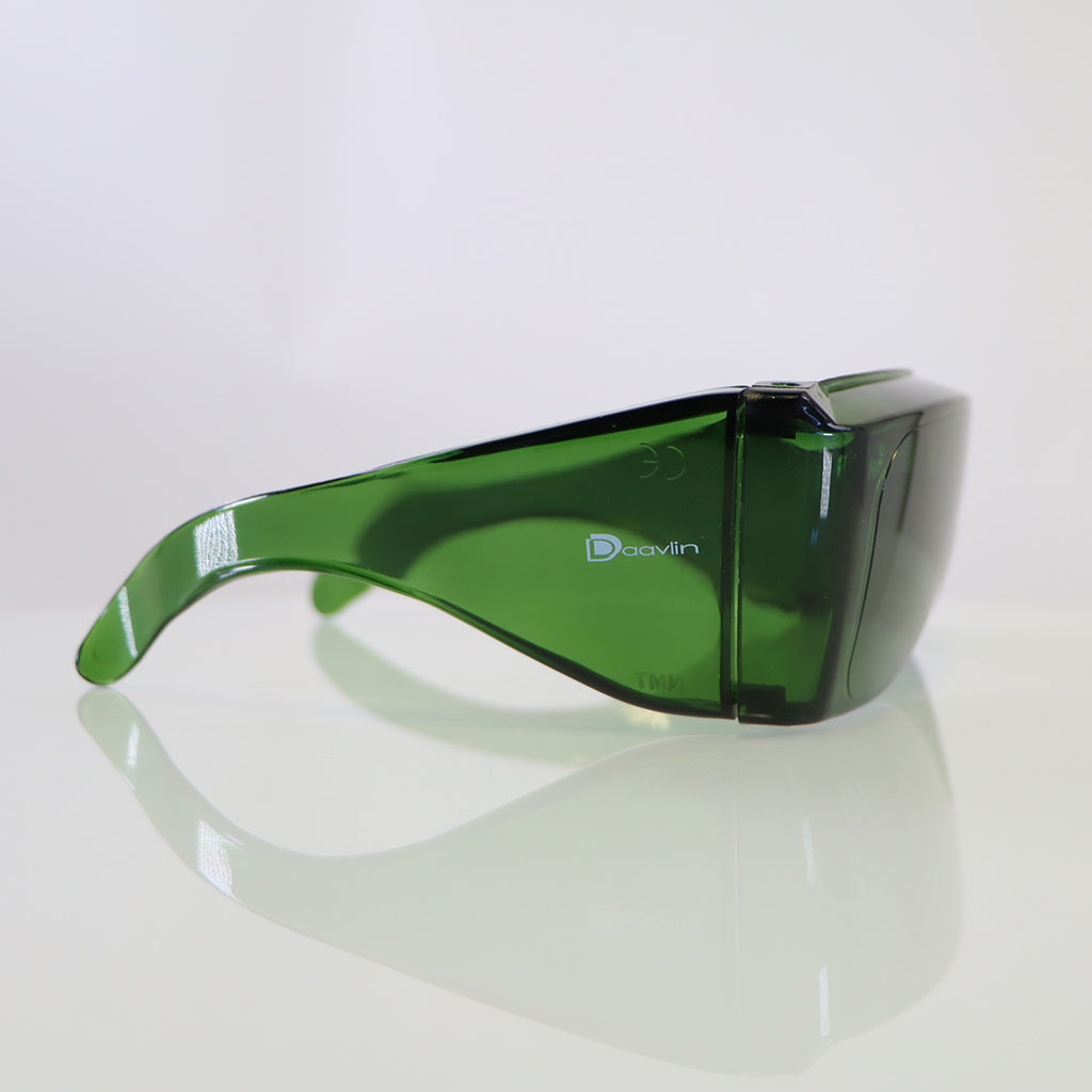 Daavlin UV Protective Eye Glasses Green Tint Eyewear Operator Eyewear Fitover