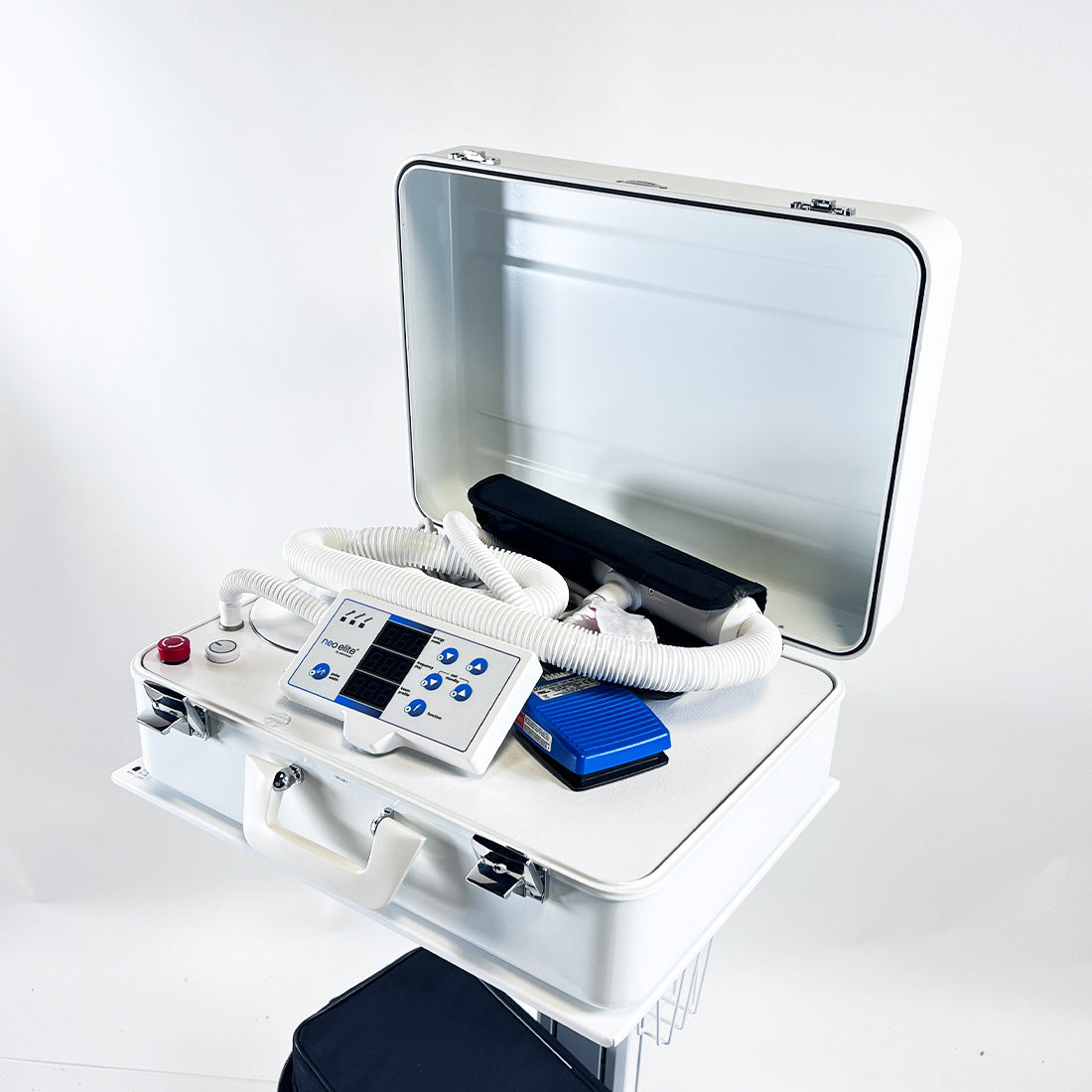 AeroLase LightPod Neo Elite MicroPulse 1064-XT Dermatological Laser with Cart