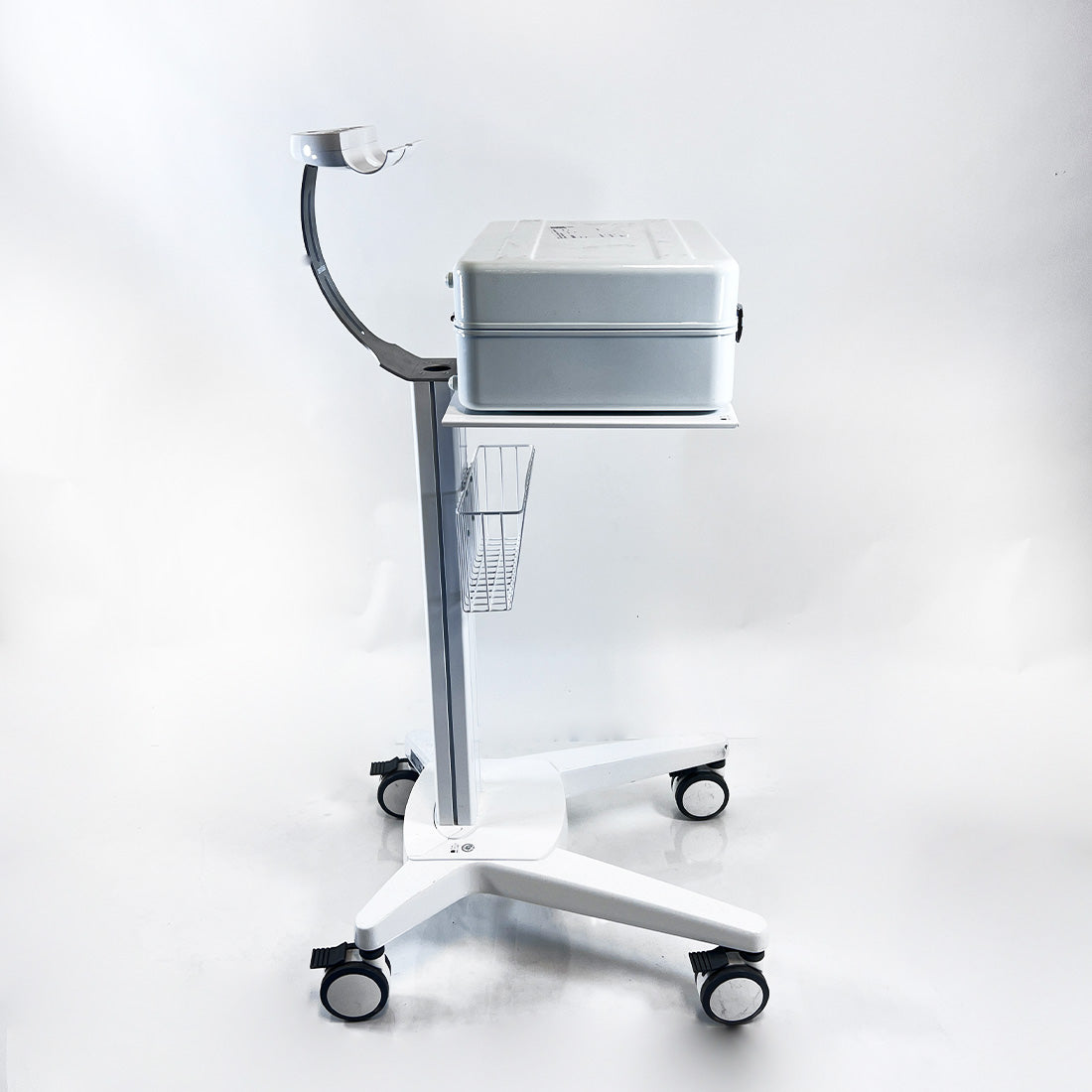 AeroLase LightPod Neo Elite MicroPulse 1064-XT Dermatological Laser with Cart