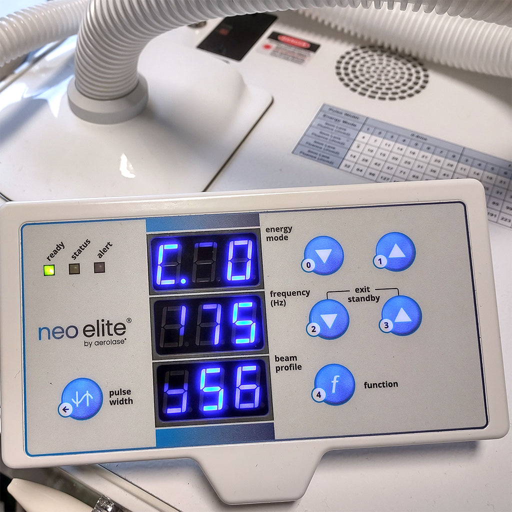 AeroLase LightPod Neo Elite MicroPulse 1064-XT Dermatological Laser with Cart