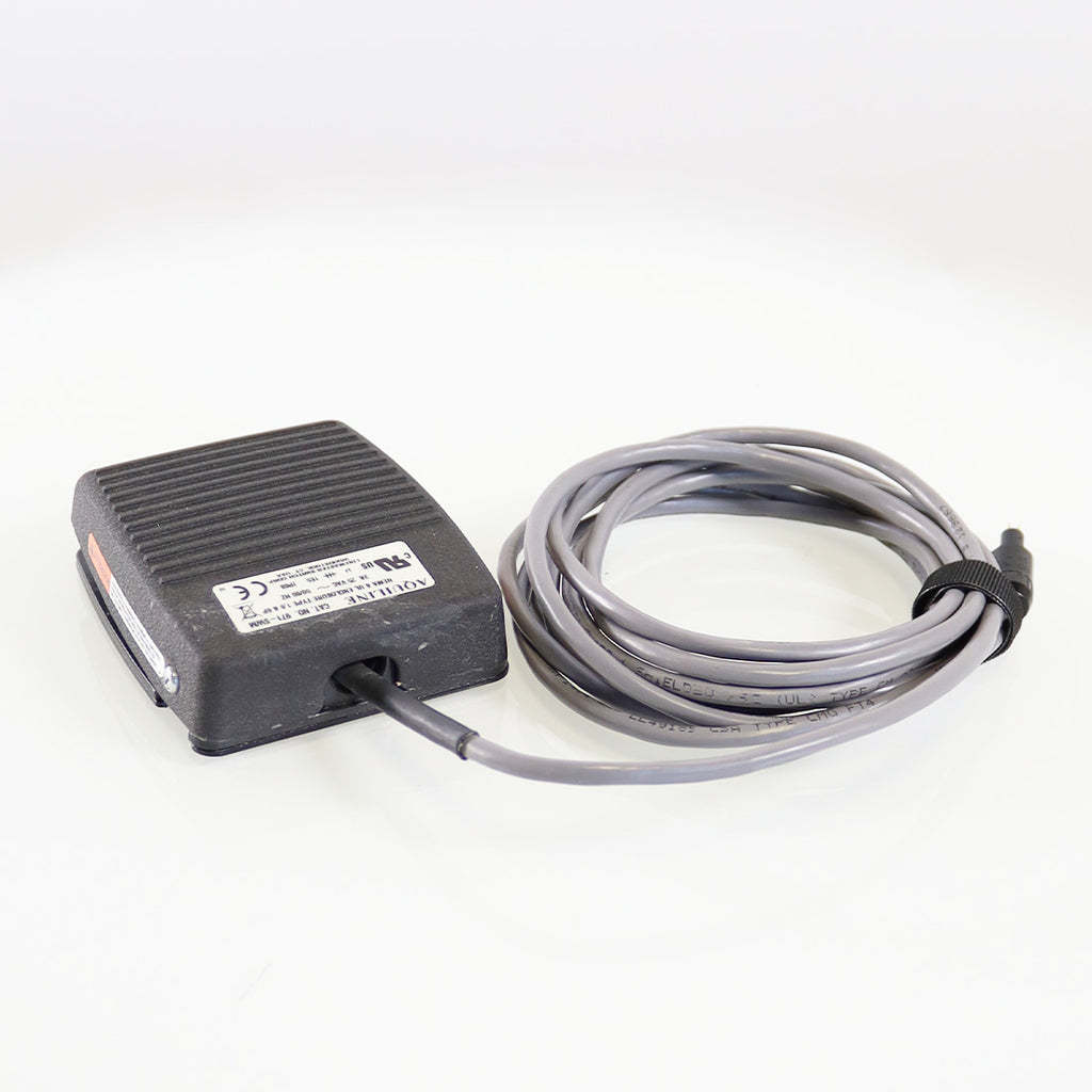 Aquiline Fraxel Laser Footswitch Pedal 4-Pin 971-SWM Linemaster Foot Switch Part