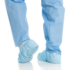 Halyard 69551 Heavy-Duty Shoe Cover Universal Size 3-Layer SMS Fabric Blue 73pk