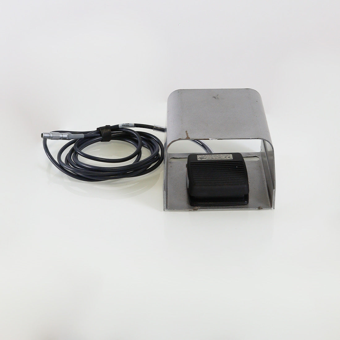 Cutera Xeo IPL Laser Footswitch Pedal 4-Pin LEMO 974-SWM Silver Metal Enclosed
