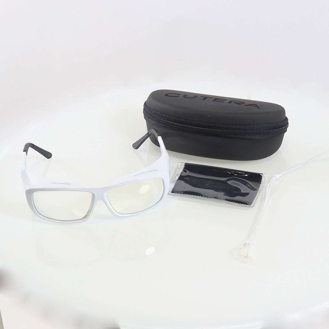 Cutera Innovative Optics PPE Laser Safety Glasses White Clear Lens 2780-3000 OD4
