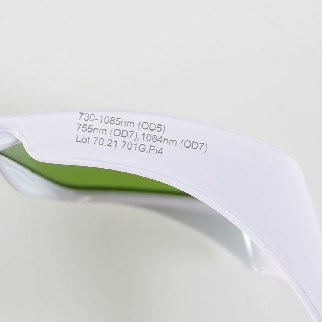 Cutera Innovative Optic PPE IPL Safety Glasses White Green Lens 730-1064 OD5 OD7