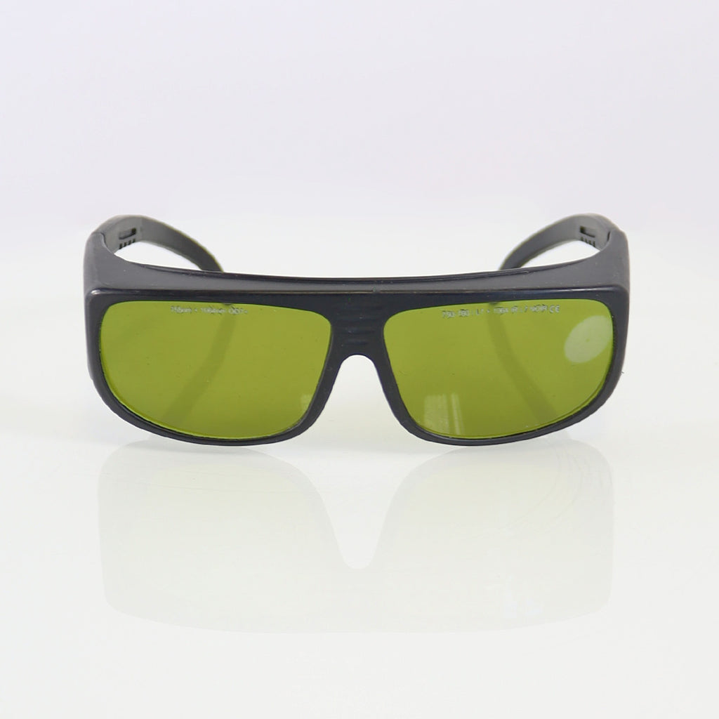Dioptika Optic PPE IPL Safety Glasses Black Frame Green Lens 755nm 1064nm OD7+