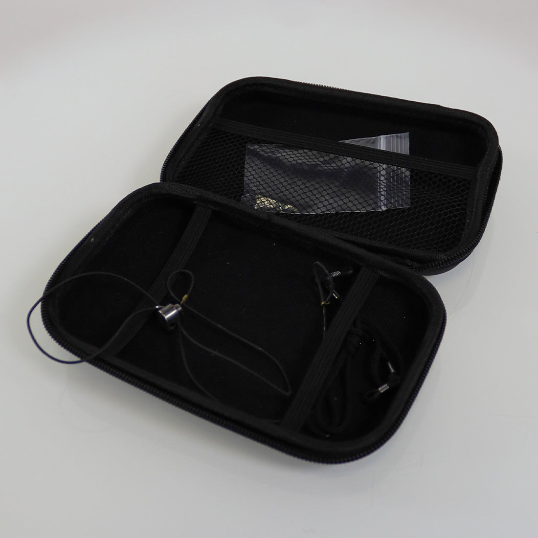 Oculo-Plastik Durette Case and Retainers for the Stainless Steel Eye Shields