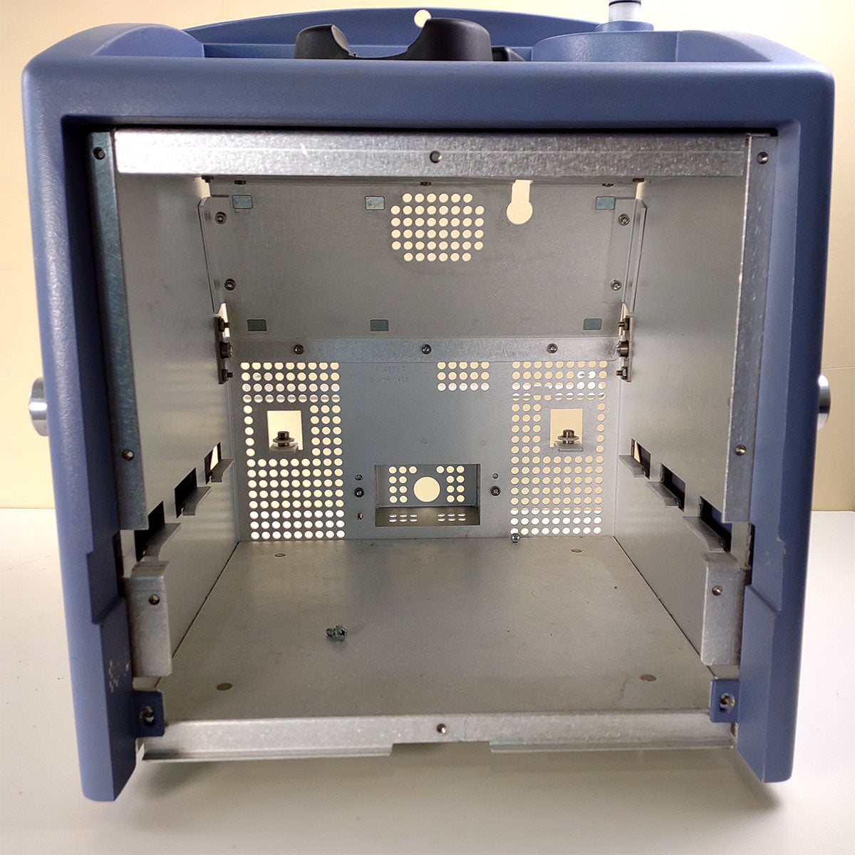 Fraxel ReStore Laser System Parts 04-01579 / 04-02565 Shell Chassis Case As-Is