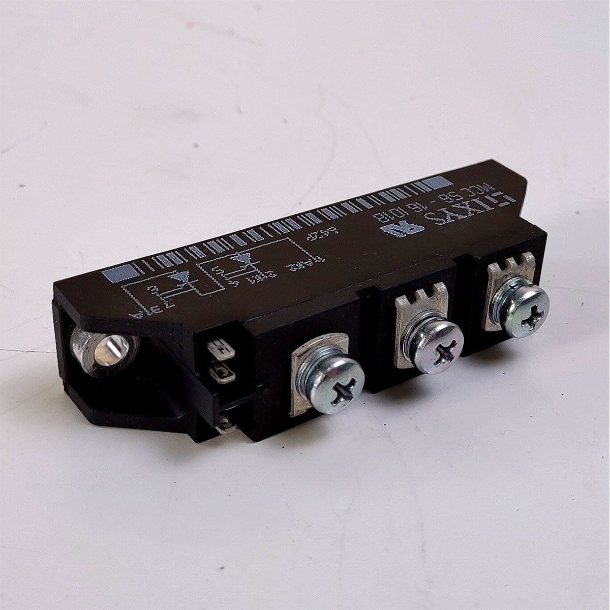 Candela Alex TriVantage ATV Laser System Part MCC56-16i01B Discrete Semiconductor