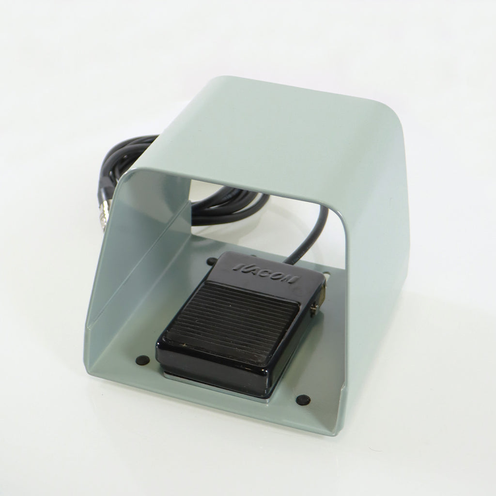 Kacon Metal Shroud Electronic 5-Pin FootSwitch for Aesthetic Laser / IPL Systems