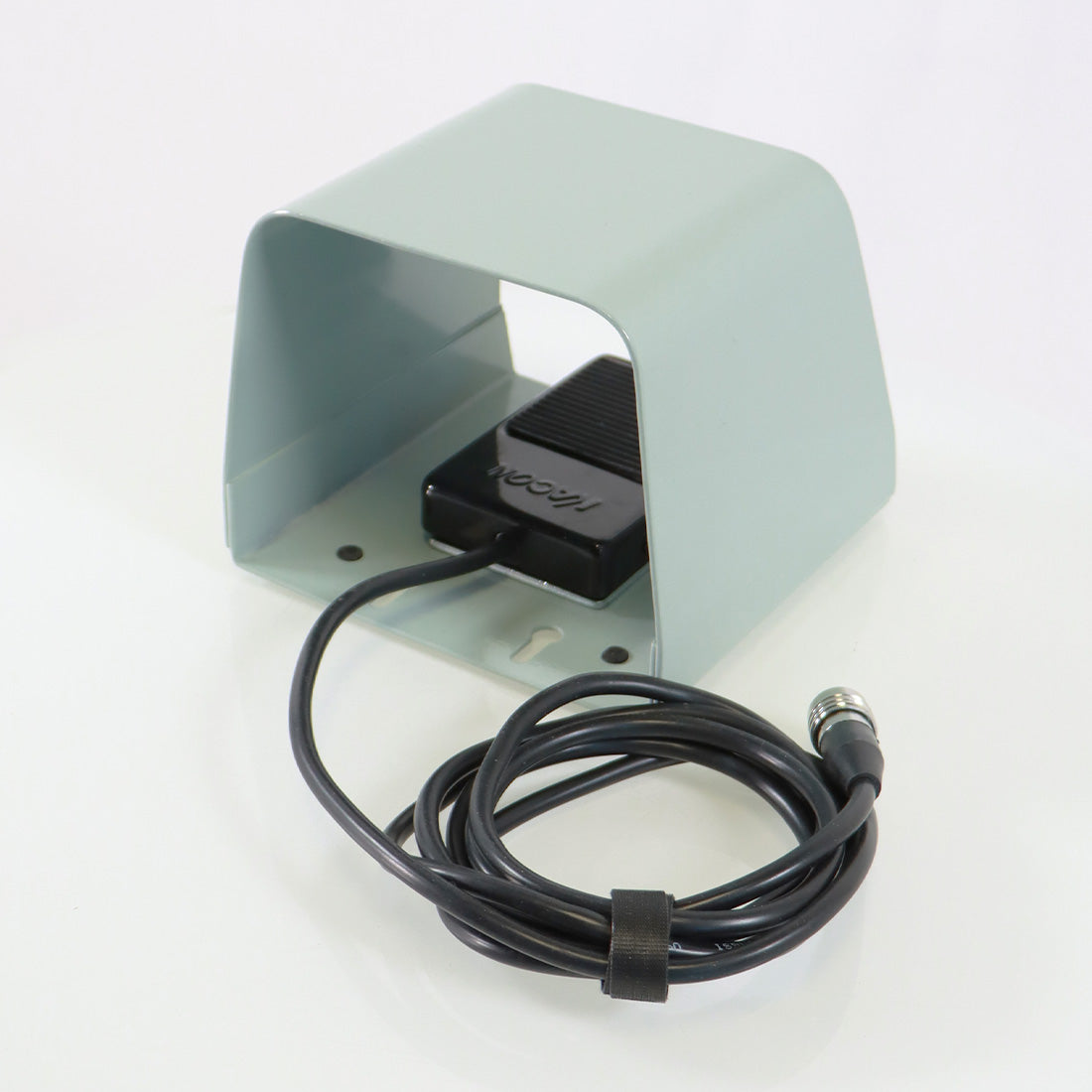 Kacon Metal Shroud Electronic 5-Pin FootSwitch for Aesthetic Laser / IPL Systems