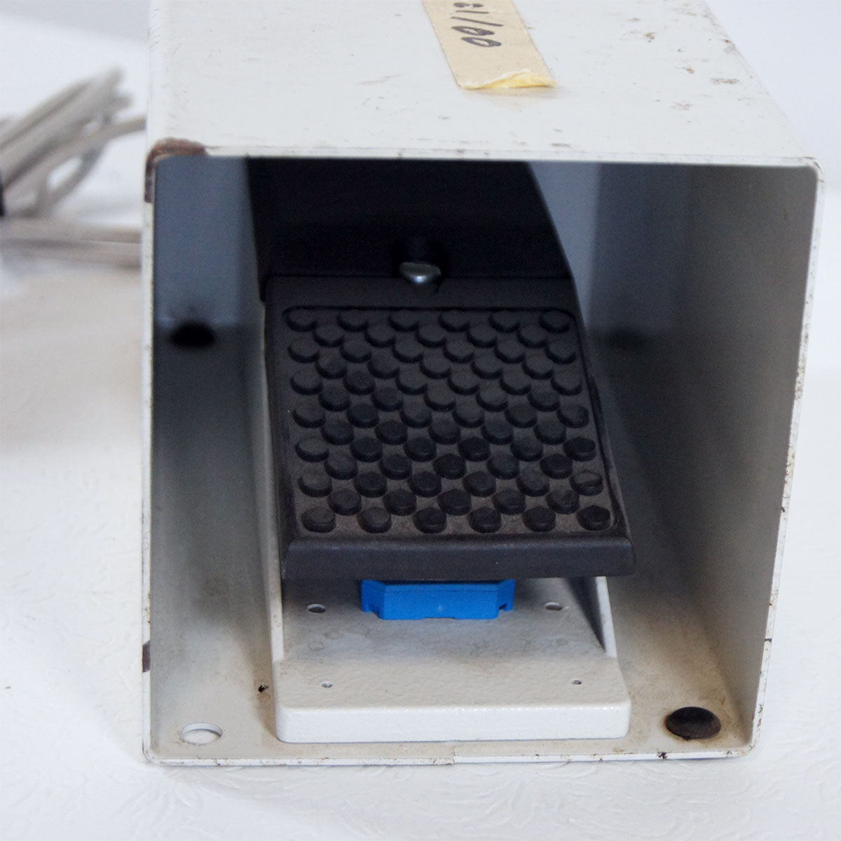 Schmersal Steute 6 Pin Foot Pedal Foot Switch GFS 1S1S D 1S 250V