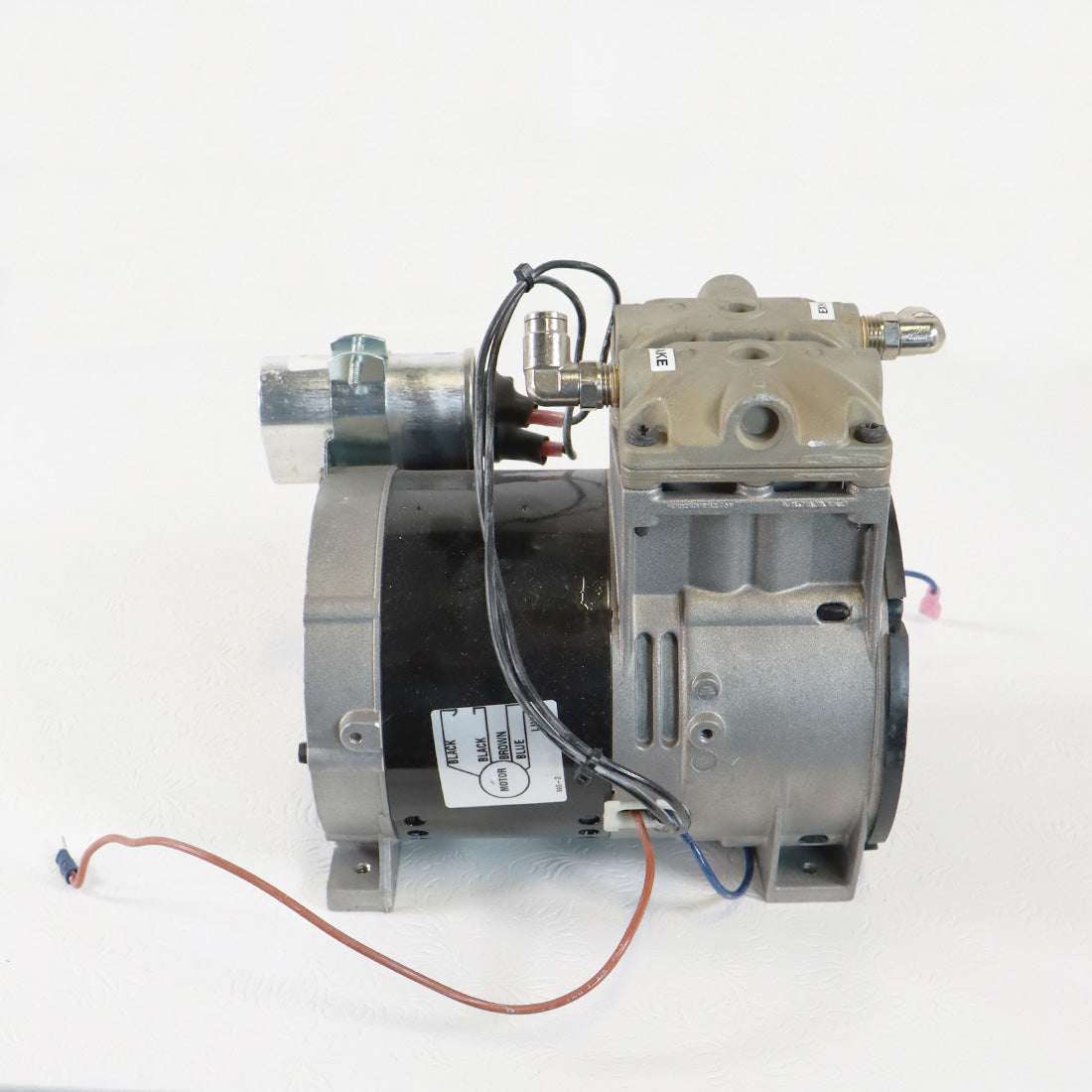 Thomas 688CE44 Oil-less WOB-L Piston Compressor / Vacuum Pump - 115V (60Hz)