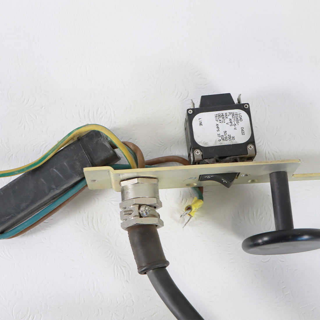 Cynosure 220V System Power Cable and Mount Bracket Interlock Switch 130-7000-001