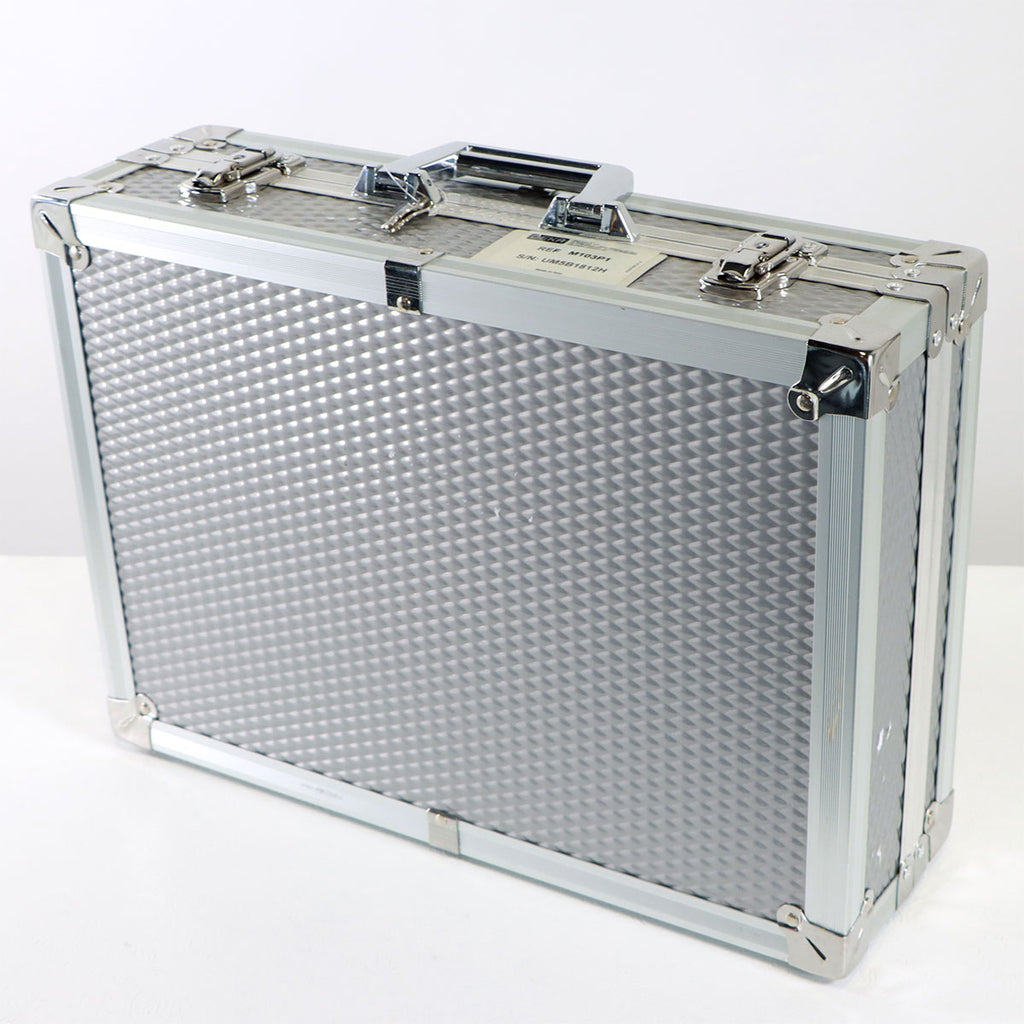 Aluminum Hard Shell Locking Case 20 x 14 x 6in with Deka Laser Handpiece Padding