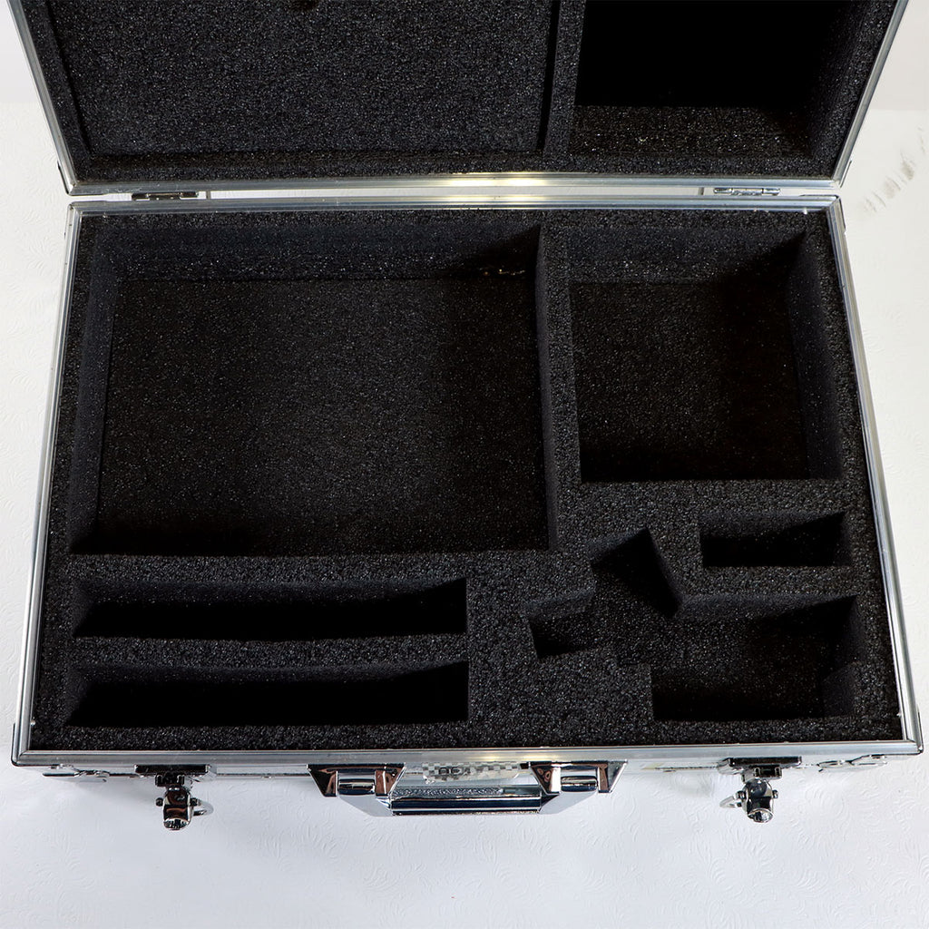 Aluminum Hard Shell Locking Case 19.75 x 14 x 6in with Deka Laser Handpiece Padding