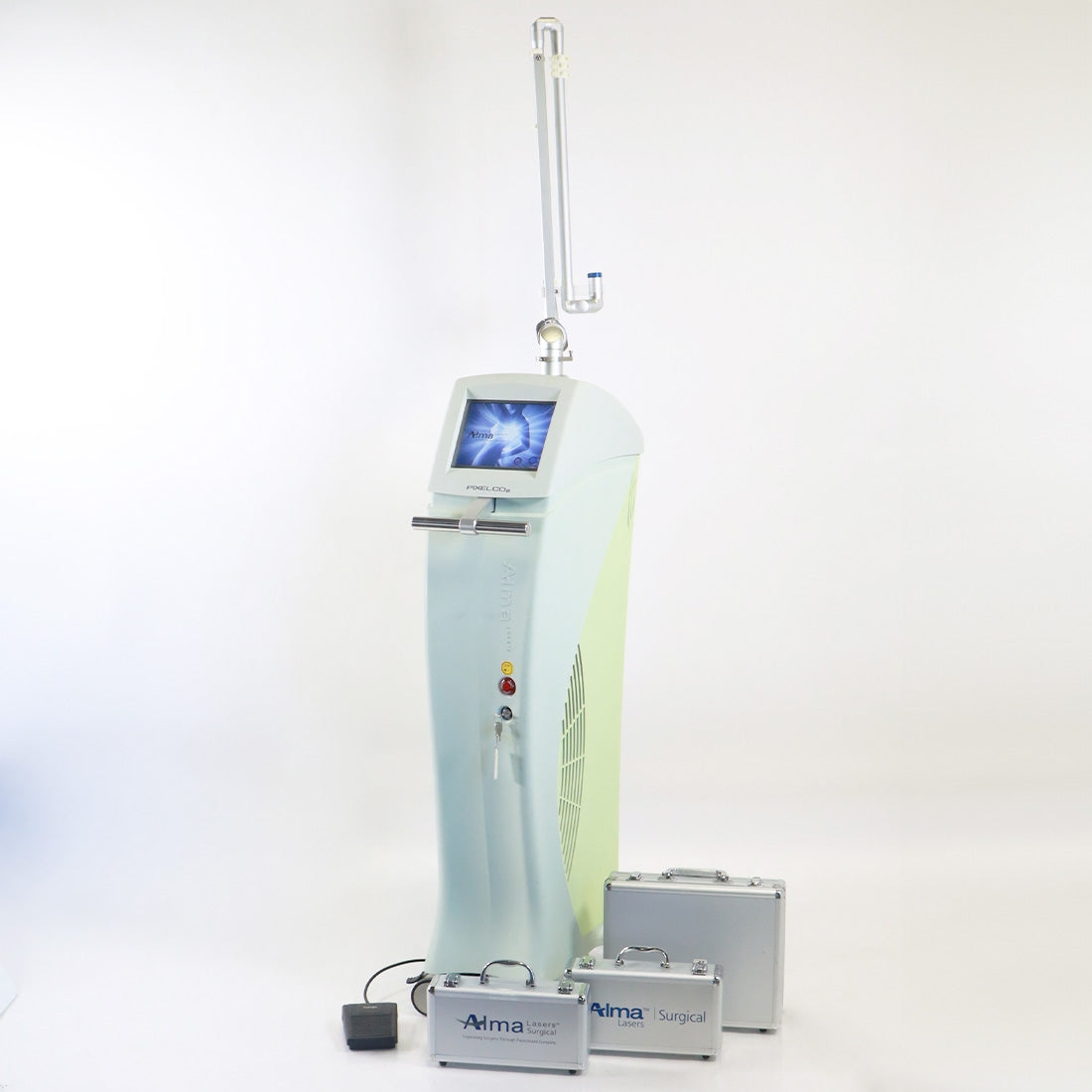 2015 Alma Pixel CO2 Laser System Surgical Aesthetic FemiLift Cut & Coagulate