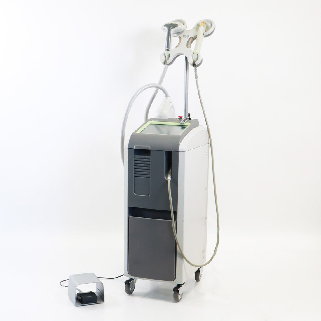 2013 Cutera Xeo Nd:Yag 1064 Laser System with LimeLight Handpiece Acne Scars