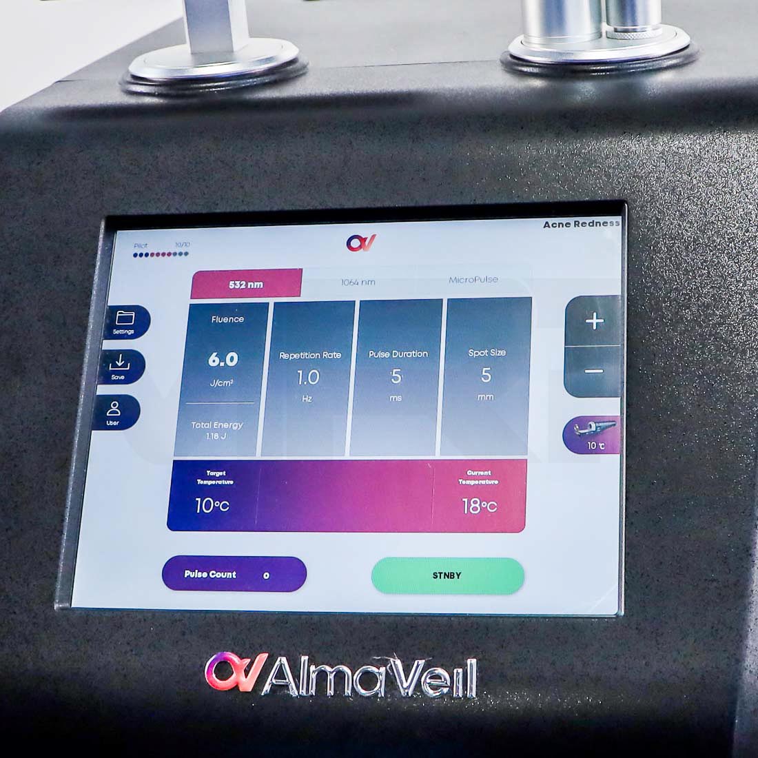 Alma Veil touchscreen showing 532 nm, 1064 nm and MicroPulse treatment settings
