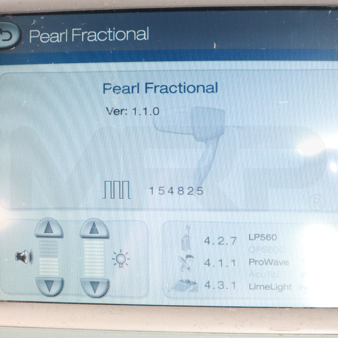 2004 Cutera Xeo System Pearl Fractional Handpiece Screen