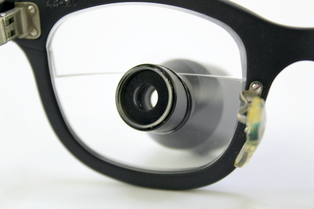 Chess 5.75 R3 Double Eye Magnifier Loupe Glasses Hands-Free Black Color AS IS