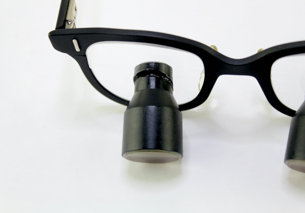 Chess 5.75 R3 Double Eye Magnifier Loupe Glasses Hands-Free Black Color AS IS