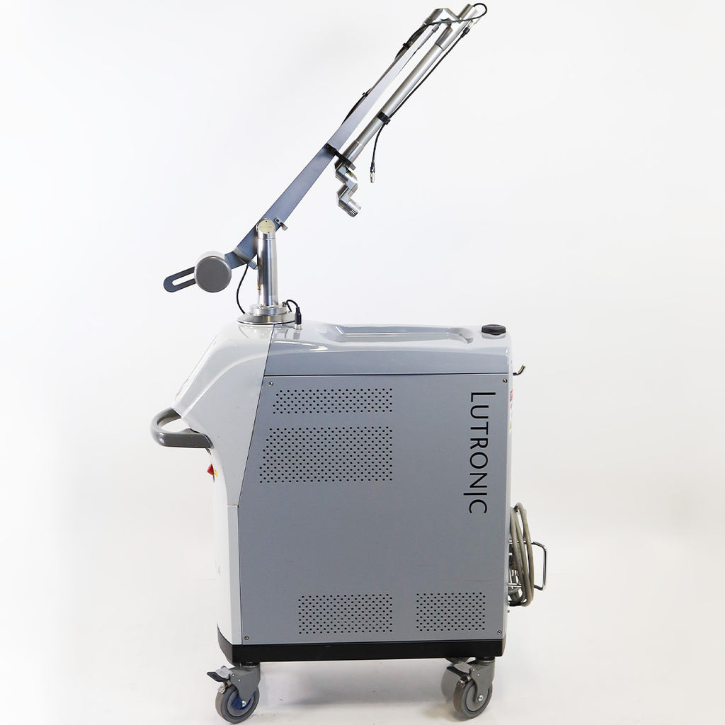 2012 Lutronic Spectra Dual Pulsed Nd Yag Laser Class IV Tattoo Removal System