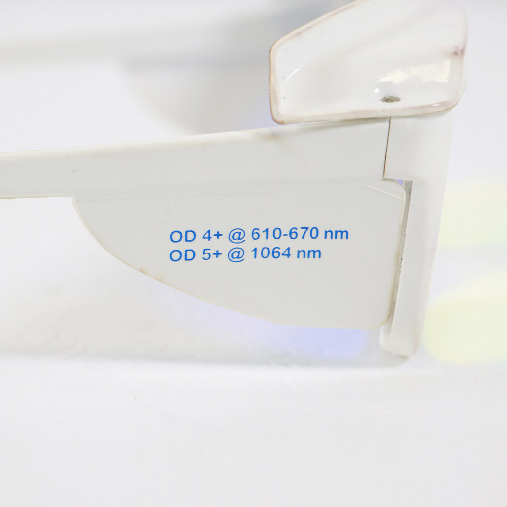 Hoya Conbio Operator Safety Glasses 610nm 670nm 1064nm