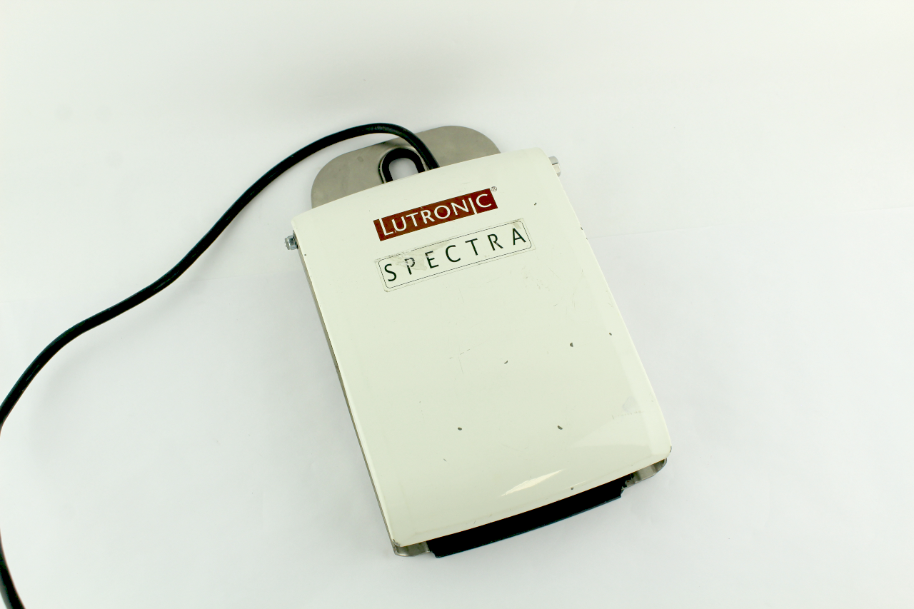 2011 Lutronic Spectra Dual Pulsed Nd YAG Laser Class IV