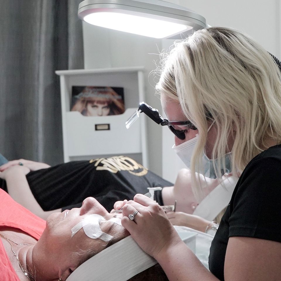 Classic Eyelash Extensions