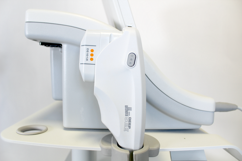 Merz Ulthera Ultherapy DeepSEE Ultrasound System w Access Key Accessories 2012