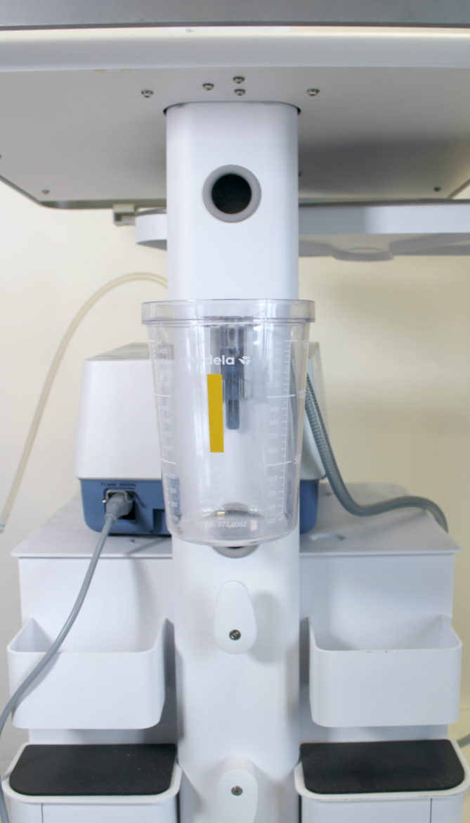 2016 Ulthera Cellfina Workstation & Medela Dominant Flex Aspirator System Merz