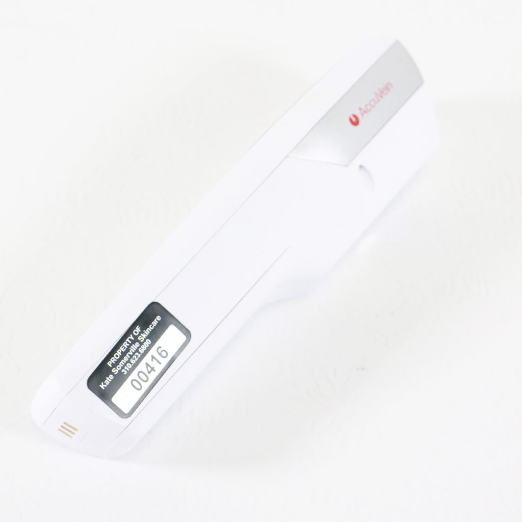 AccuVein Vein Finder HF580 Illuminator Rolling Cart Stand AV500 Handpiece HP