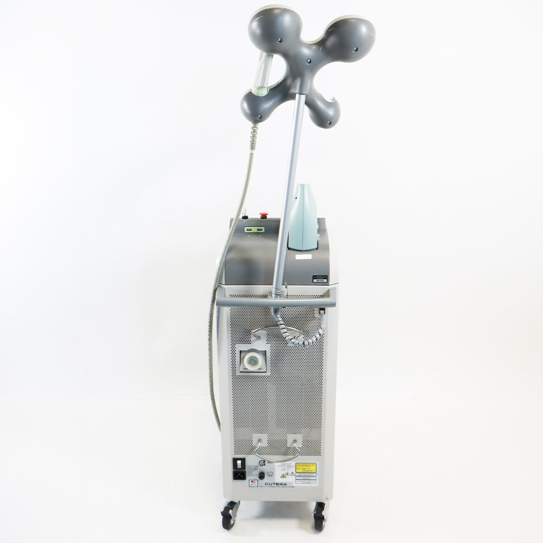 2009 Cutera Xeo Skin Resurfacing Nd: YAG Laser 1064nm Laser System US110XEO