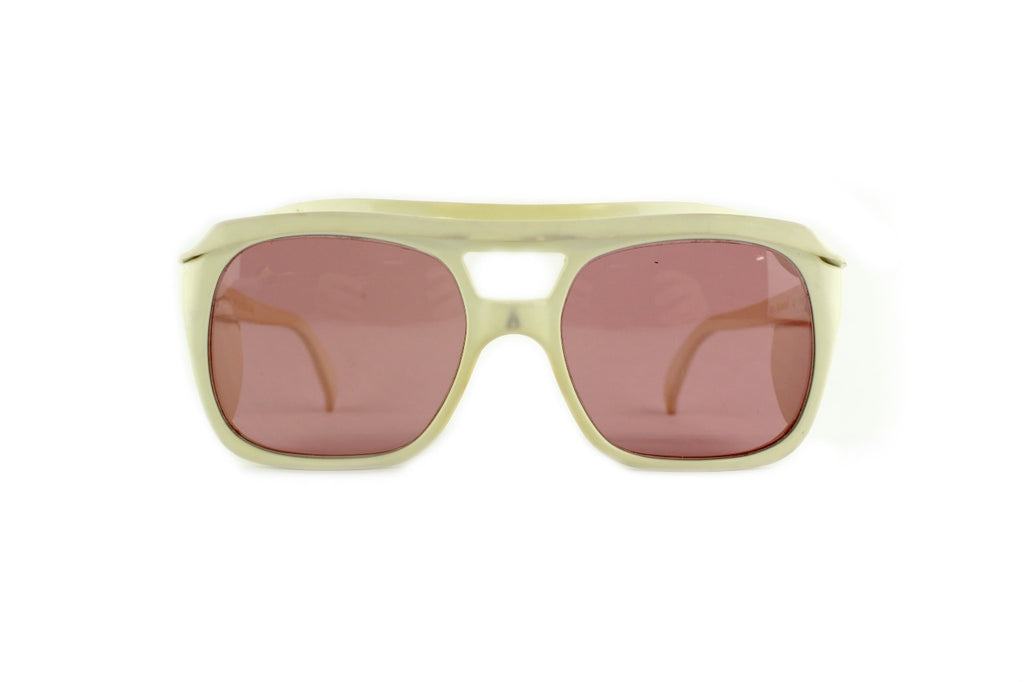 Trinity Technologies Laser Safety Glasses 10,600nm Nurse Googles