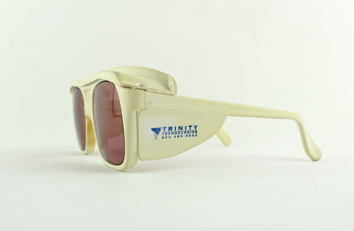 Trinity Technologies Laser Safety Glasses 10,600nm Nurse Googles
