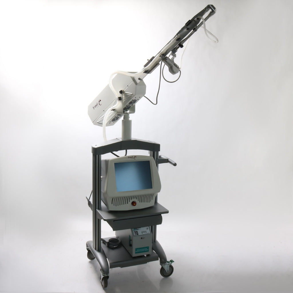 Reliant Fraxel Repair CO2 Fractional Skin Resurfacing Laser w/ Smoke Evacuator
