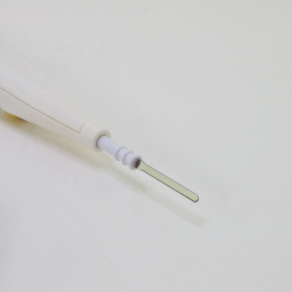 MedLine Electrosurgical Pencil Cut Coag Fingerswitch Handpiece w Blade Electrode