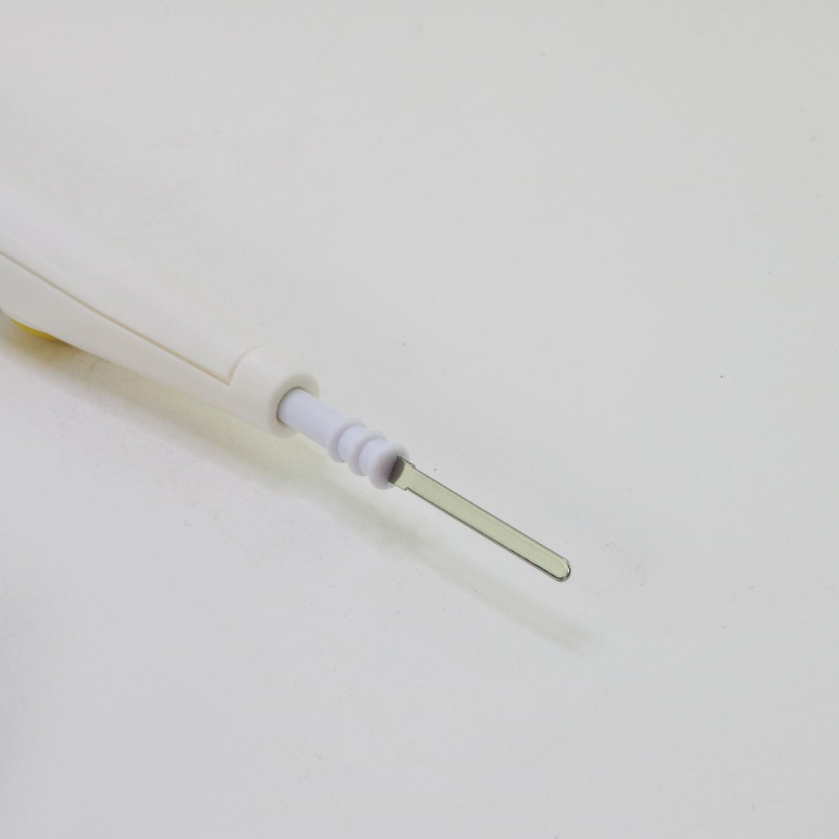 MedLine Electrosurgical Pencil Cut Coag Fingerswitch Handpiece w Blade Electrode