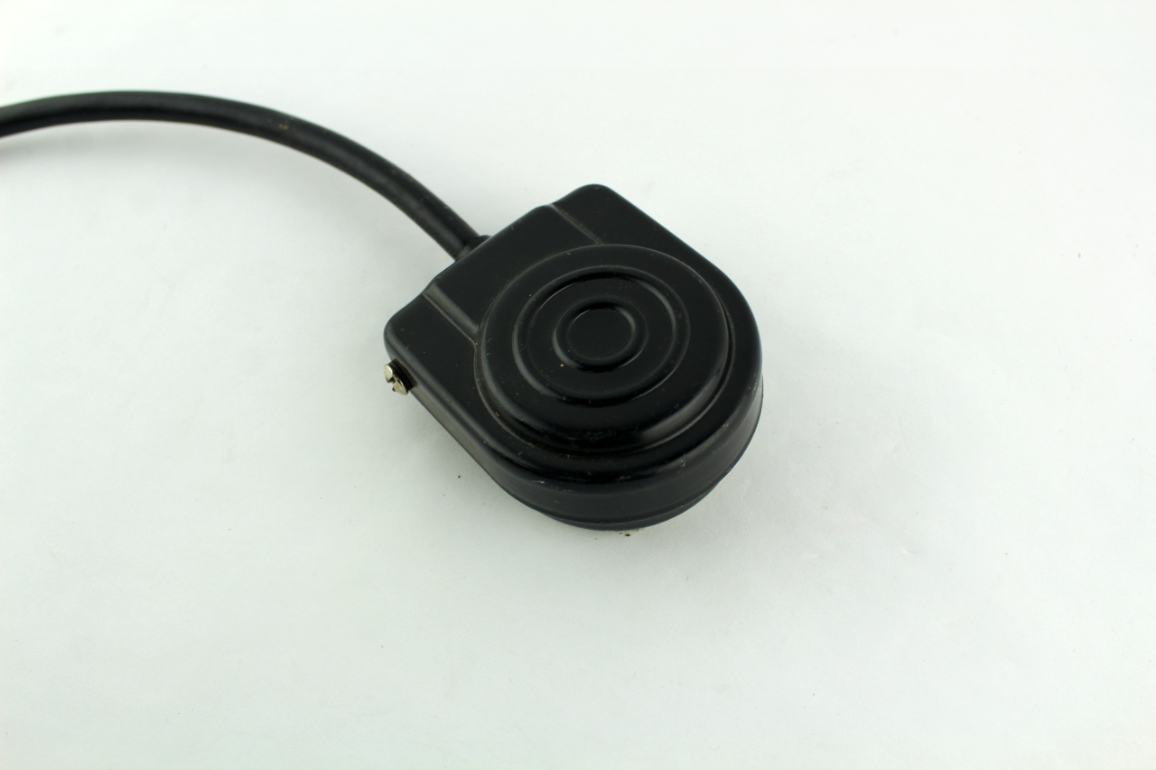 ELLMAN INTERNATIONAL INC Quiet-Vac Smoke Evacuator with Foot Pedal