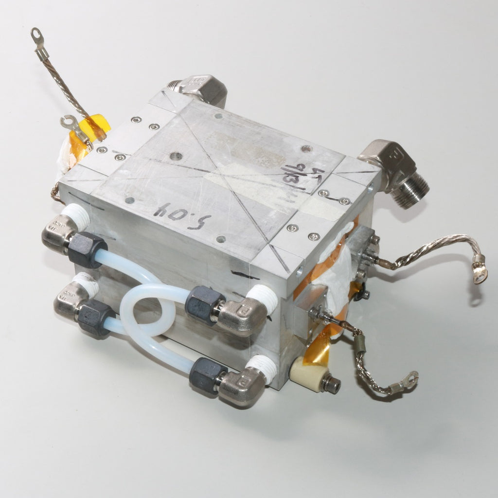 Cynosure Elite NdYAG Brick Laser Head Pump Chamber LEAKS AS IS FOR PARTS