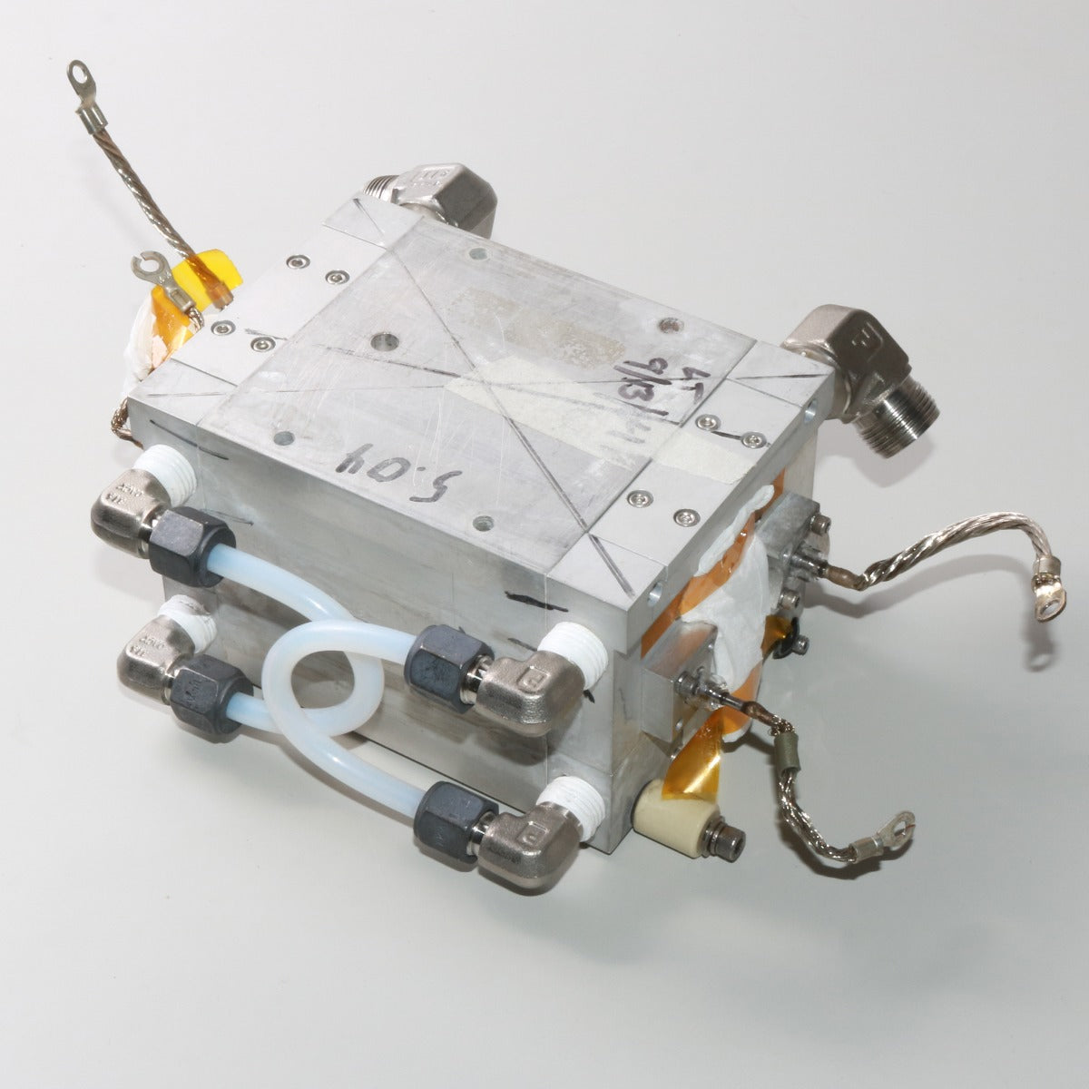 Cynosure Elite NdYAG Brick Laser Head Pump Chamber LEAKS AS IS FOR PARTS