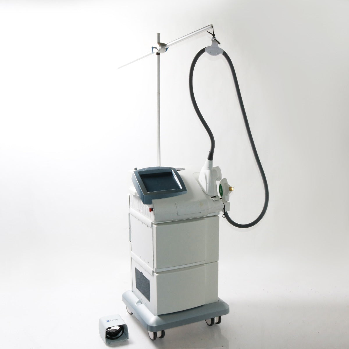 2014 Palomar Cynosure Icon Laser IPL 1 HP Max G Pigmented Lesions MaxG 50K Pulse