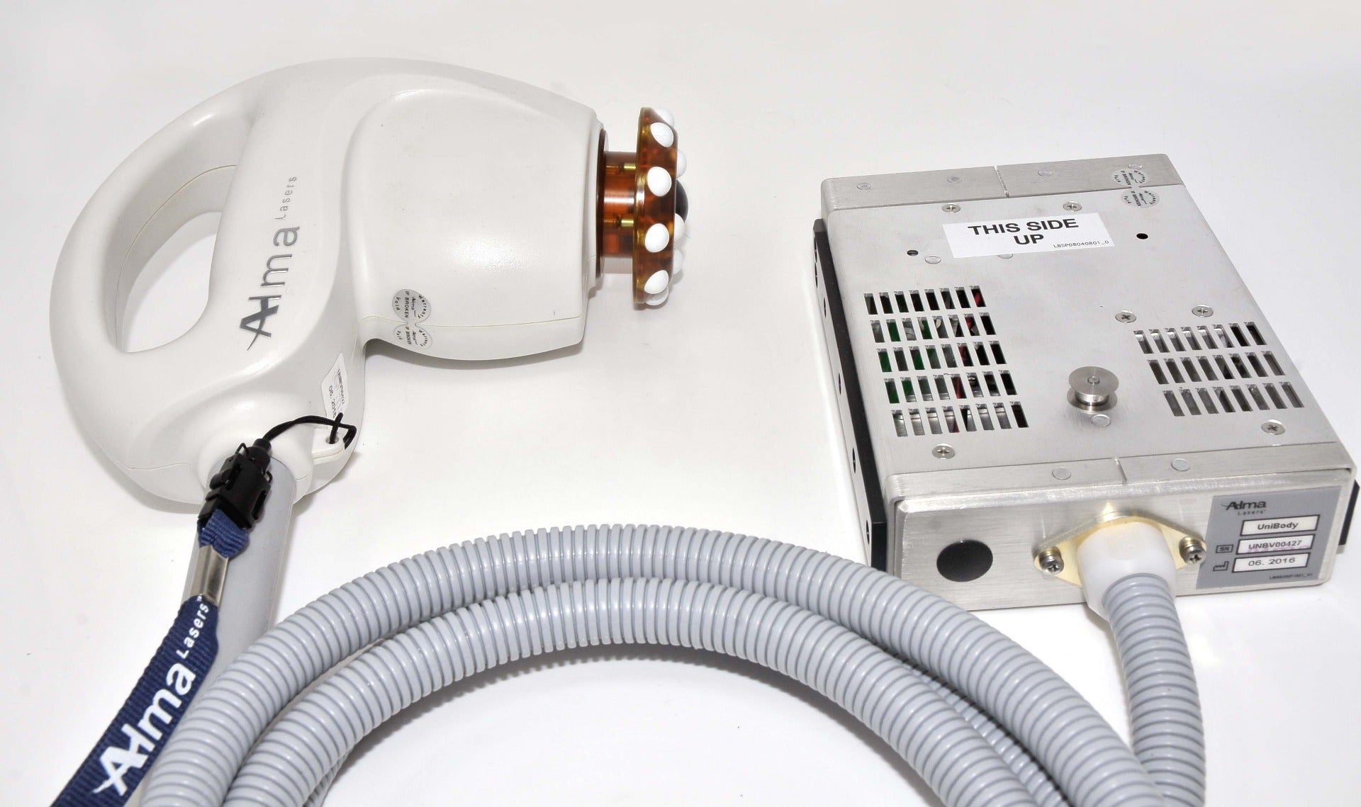 2016 Alma Accent V Shape II Radio Frequency Laser w Handpieces RF Body Sculpting
