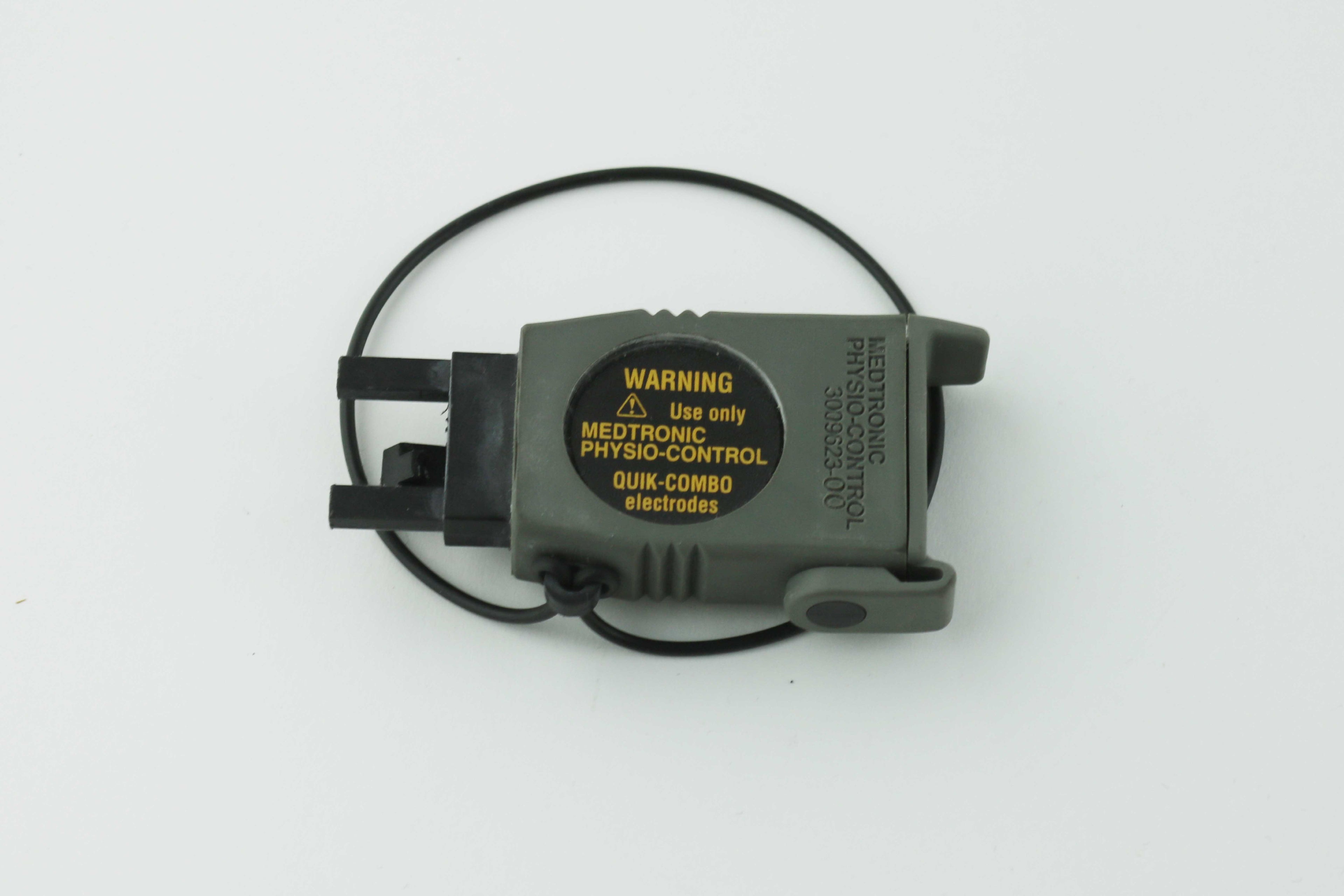Medtronic Physio-Control Quik-Combo to Zoll ALS Electrode Connector Adapter