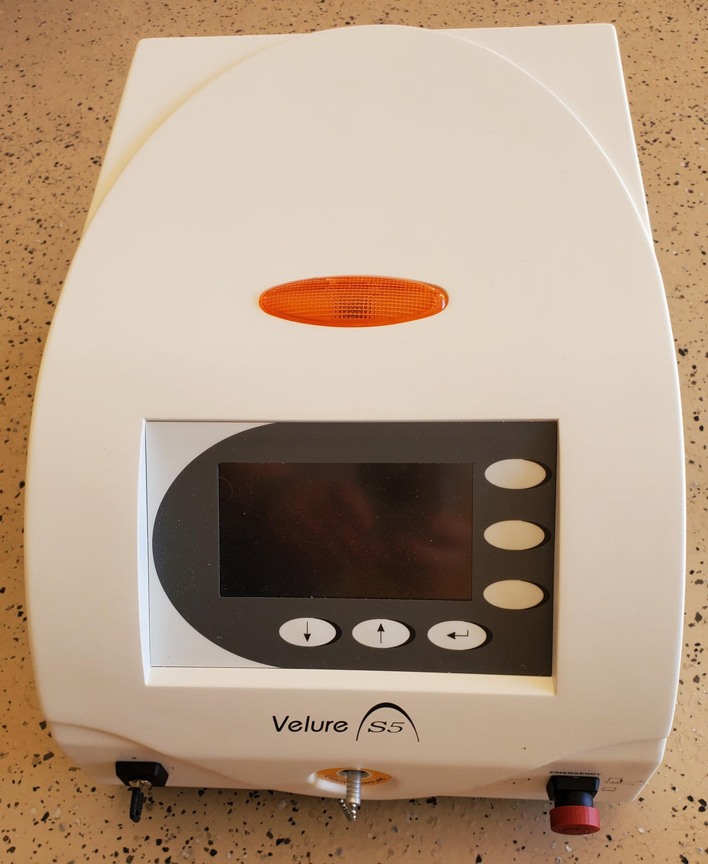 Certified Pre-Owned LASERING USA Velure S5 532 nm Green Diode Vascular & Pigmented Lesions Laser