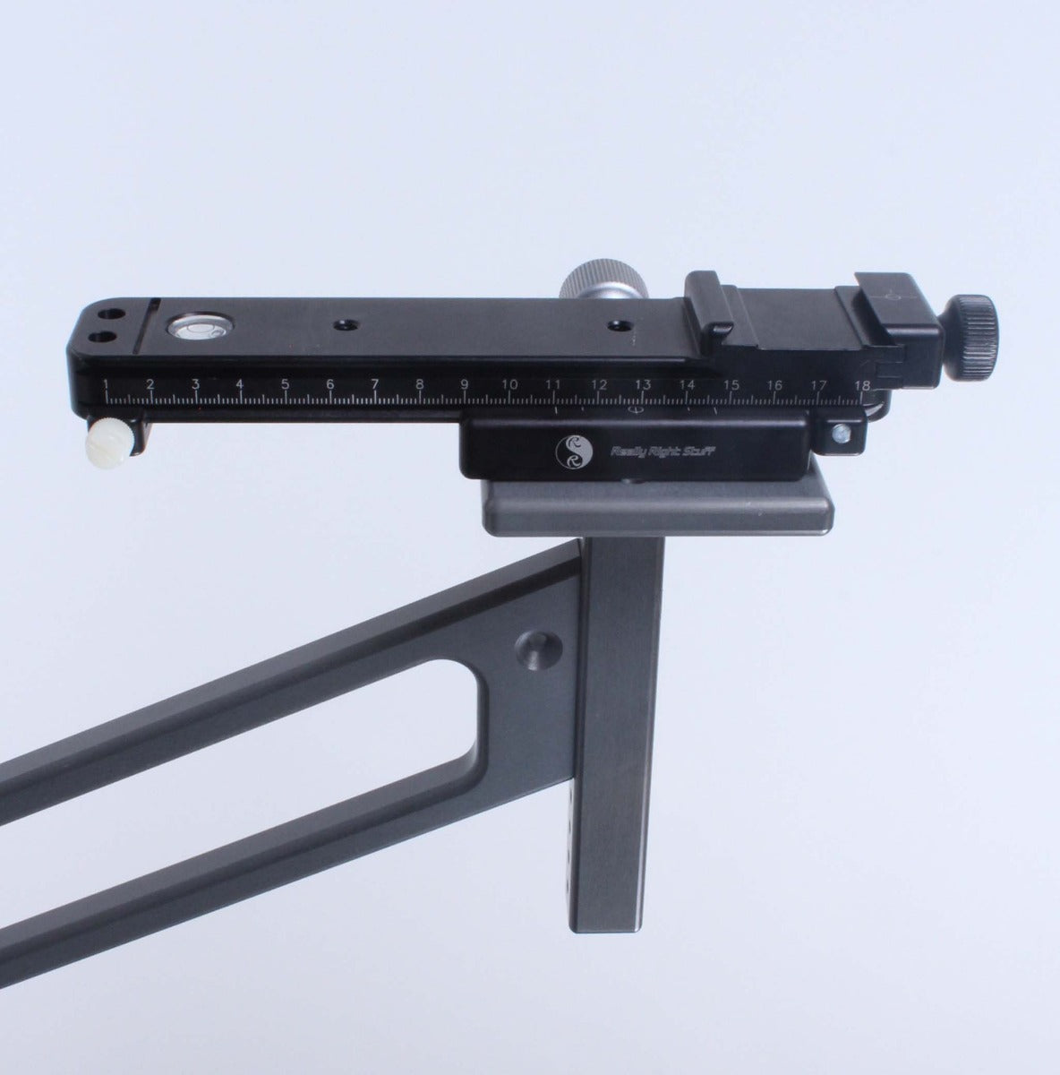 Quantificare 180º Consistent Angle Clinical Facial Imaging Repositioning System