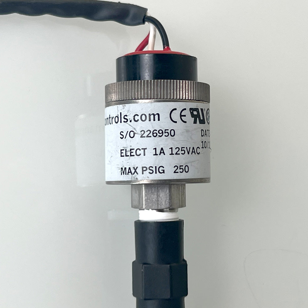 Palomar Estelux CE Pressure Switch Sub Assembly Cynosure Factory NEW Part 1320-0021CE