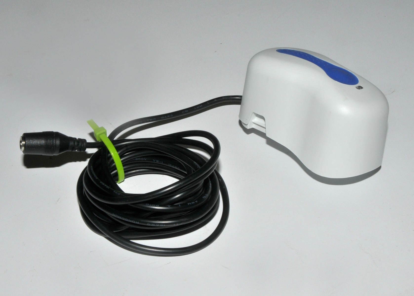2015 Ulthera Cellfina Workstation & Medela Dominant Flex Aspirator System Merz