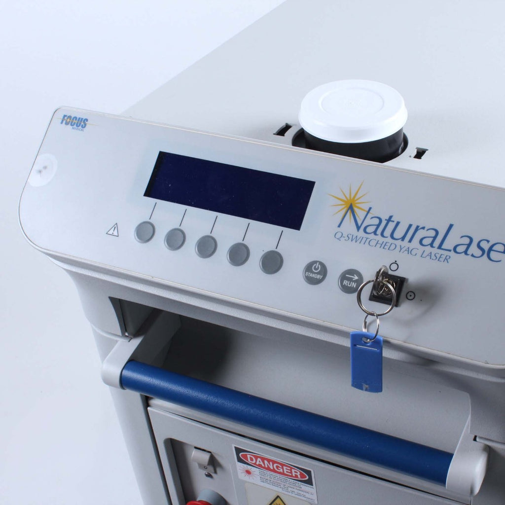 2014 Focus NaturaLase QS Nanosecond YAG 2J 532 1064 Veins Pigment & Tattoo Laser
